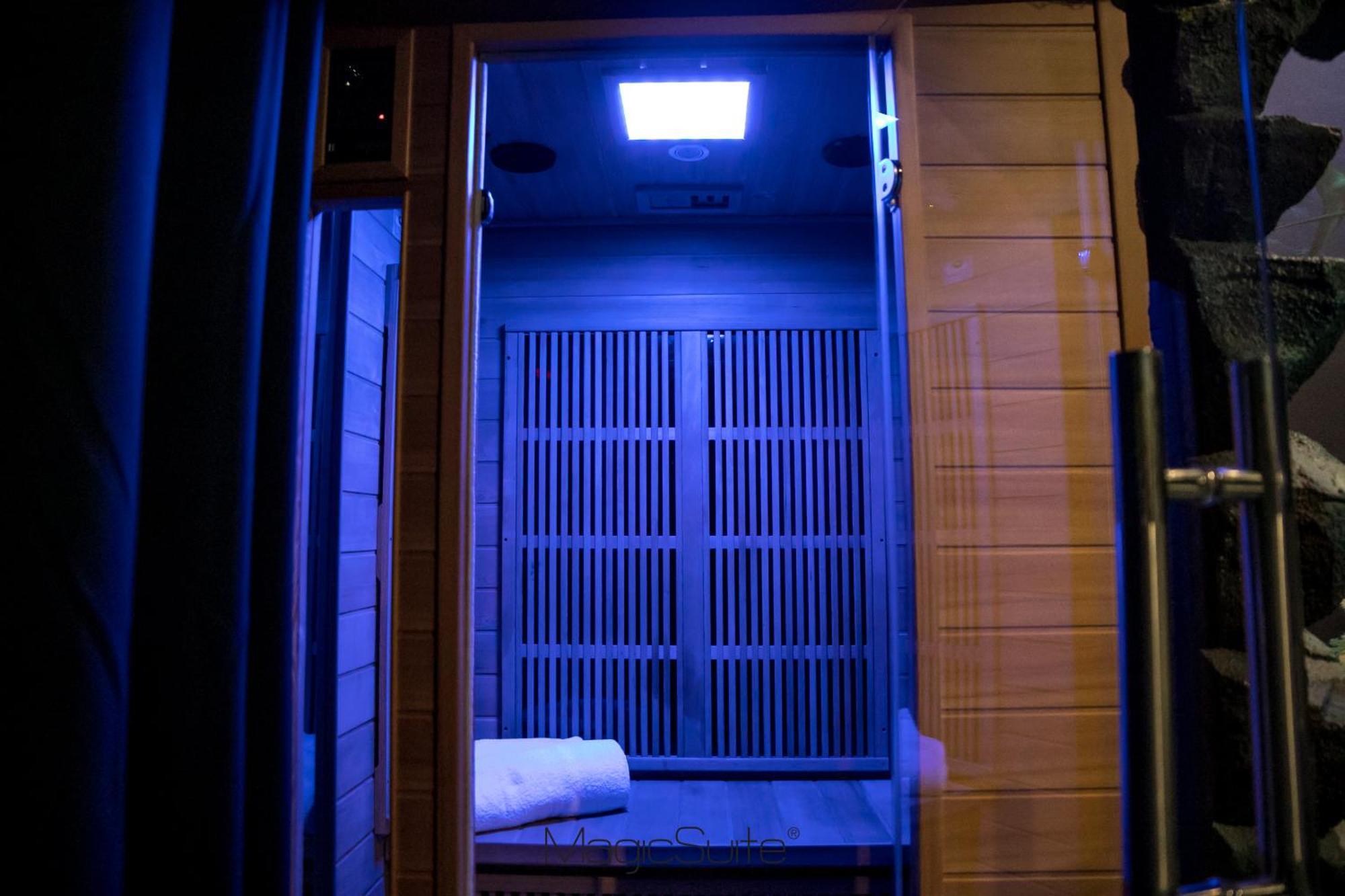 Hotel Carosello Pontecagnano Exteriör bild